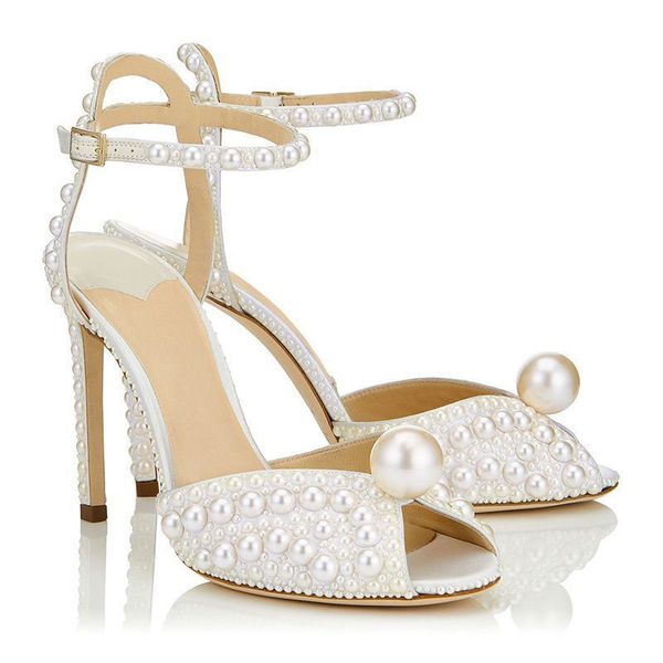 22s Summer Design сандалии на каблуке Sacaria Dress Свадебные туфли Украшенные жемчугом атласные сандалии на платформе Элегантные женщины Белый жемчуг невесты Высокие каблуки Женские туфли-лодочки EU35-43