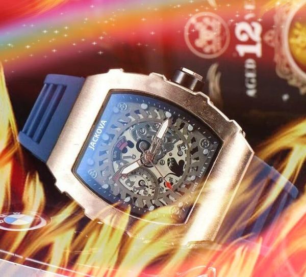 Heißeste Art und Weise Skeleton Zifferblatt Quarzuhr Männer 43mm Sapphire Cystal Transparent Uhren Gummi Silikon wasserdichte Armbanduhren