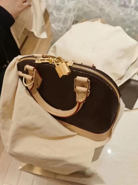 

boots bag handbag bucket soft cake ladies shoulder quality brown letter prints wallet