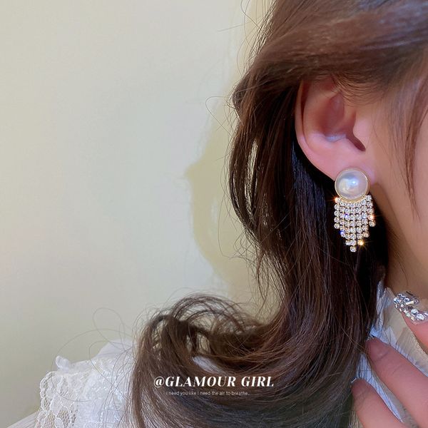 

silver stud rhinestone-encrusted geometric pearl earrings korean design sense earrings eardrop high profile fashion internet famous persona, Golden