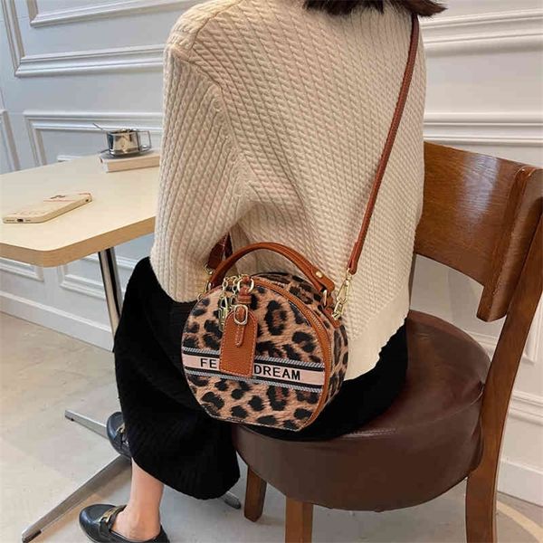 

shop online 85% off contrast round cake personalized single shoulder fashion bag