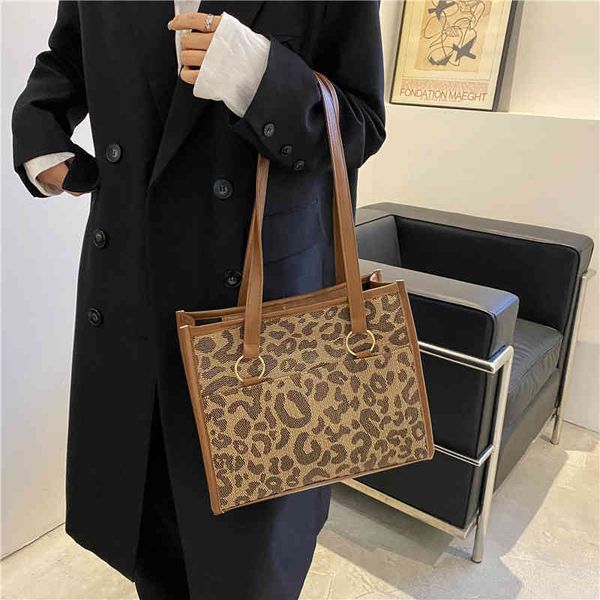 

lattice large capacity women's bag new autumn sling one shoulder leopard hand armpit leisure tote bag purses_67vh