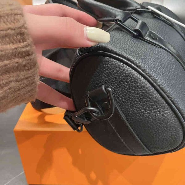

bags tote women shopping pillow high capacity handbag crossbody simple and stylish leather messenger designer lady wallet 1030