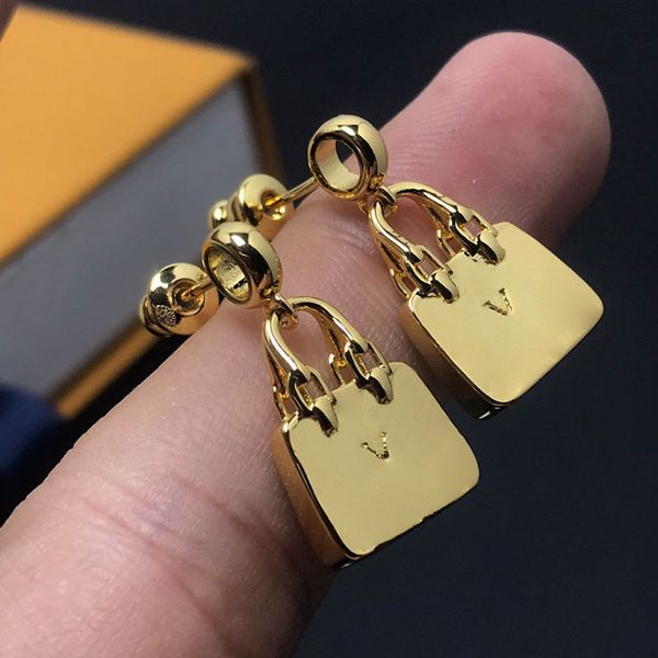 

lady fashion earrings stud designer lock and letter earring jewelry for woman party wedding lovers gift with box, Golden;silver