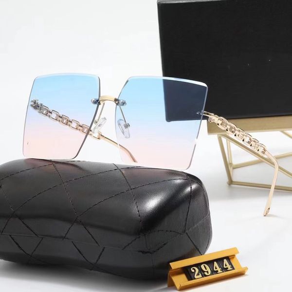 

new classic retro designer sunglasses fashion trend 2944 sun glasses anti-glare uv400 casual eyeglasses for women, White;black