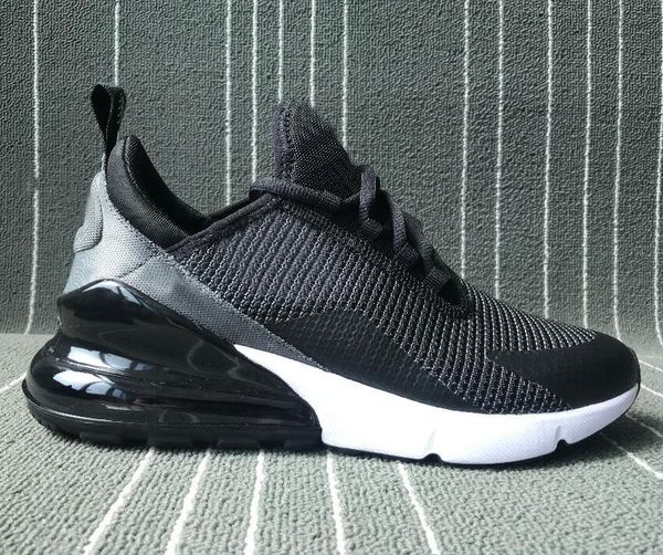 

tn plus running shoes triple black metallic gold white red pink sea usa live togetherwomen men designer sneakers bumblebee volt sole
