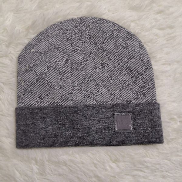 

656 designer skull caps fashion circular with letters beanie cap good texture cool hat for man woman 6 color quality, Blue;gray