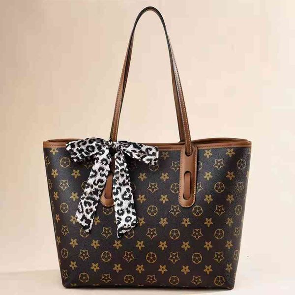 

2022 new designer handbags women ins versatile trend capacity tote