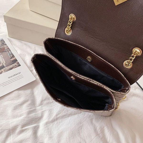 

small bag 2022 new trend fashion versatile messenger printed large capacity one shoulder women's handbag chain cross bags