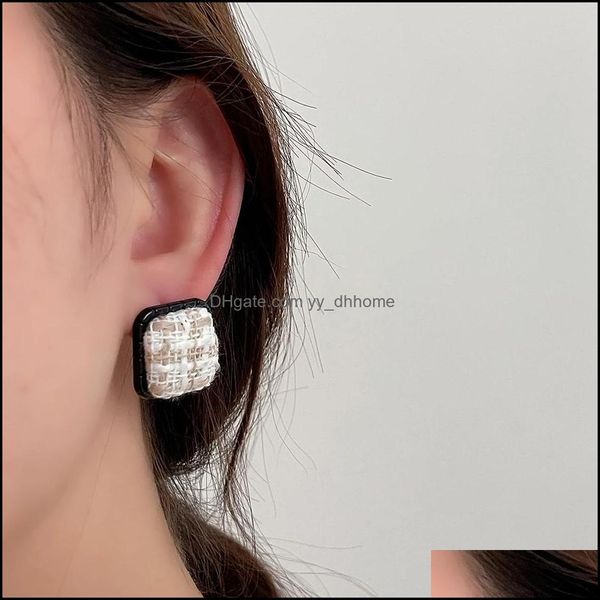 

stud earrings jewelry autumn and winter new vintage geometric button plaid for women bijoux fashion gift drop delivery 2021 sxau0, Golden;silver