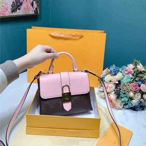 

luxurys designers bags style genuine leather locky bb presbyopia lock postman bag portable handbag shoulder handbags qsmh
