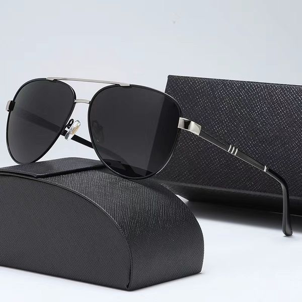 Óculos de sol do designer masculino por atacado Ladies Luxury Sunglasses Batd Square Frame Brand Vintage Polarized Moda
