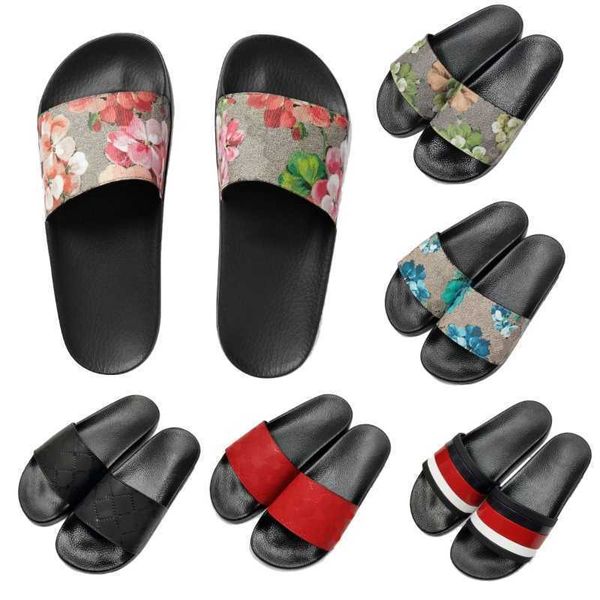 

designer sandals classics slippers slides floral brocade gear bottoms flip flops men women striped beach causal slipper, Black
