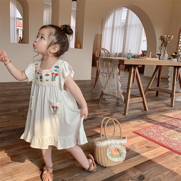 

girls flower embroidered dress summer retro flying sleeve princess dresses 2-6 years children casual clothes fashion vestidos 220422, Red;yellow