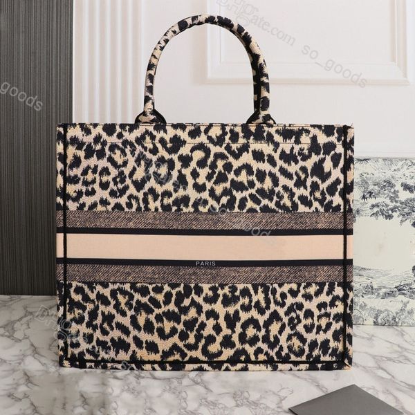 

designer book jacquard printing tote shopping bags women totes handbags handbag fashion leather womens canvas leopard tiger pink bag