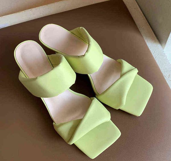 

sandals sheepskin stiletto heels 2023 summer open toe roman sandals outer wear slippers muller shoes women 220623, Black