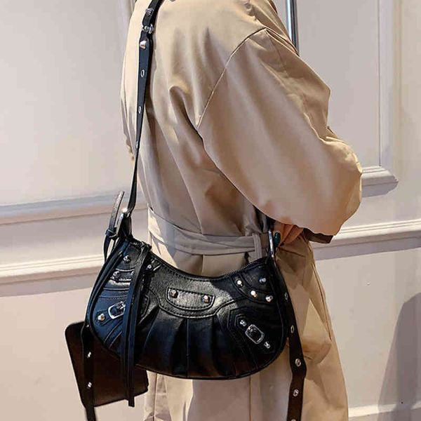 

purses outlet rivet wrinkled dumpling 2022 new sling one shoulder texture messenger women's bag