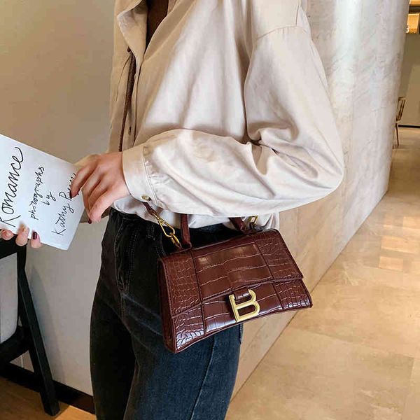 

handbags high sense small female 2022 spring and summer new style pattern underarm hourglass magic stick