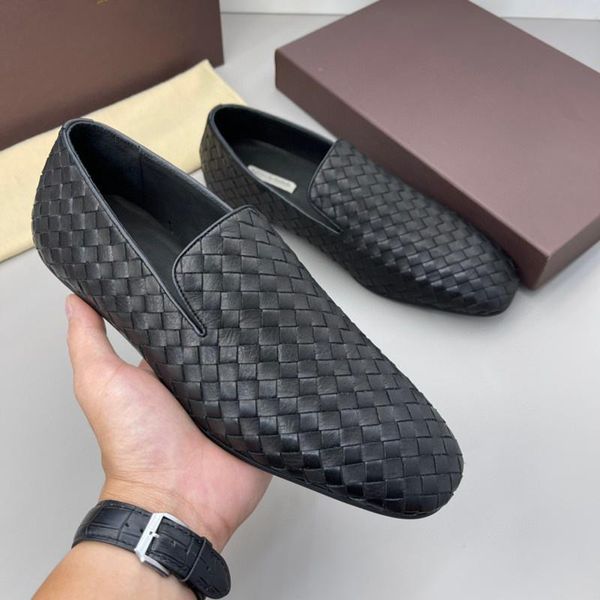 Kleidschuhe Hochwertiges formelles Leder gewebt für sanfte Designer-Männer Echte spitze Herren-Business-Oxfords Casu