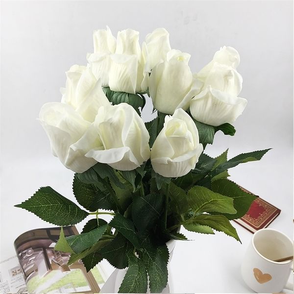 10 Stück Real Touch Seide künstliche Blumen Rose Handgefühl Filz Simulation Hochzeit Silikon Rosenblüten Home dekorative Blumen T200519