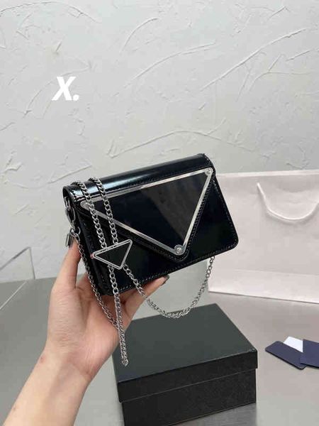 

2022 fashion brand chain bag new geometric triangle one shoulder messenger crossbody bag