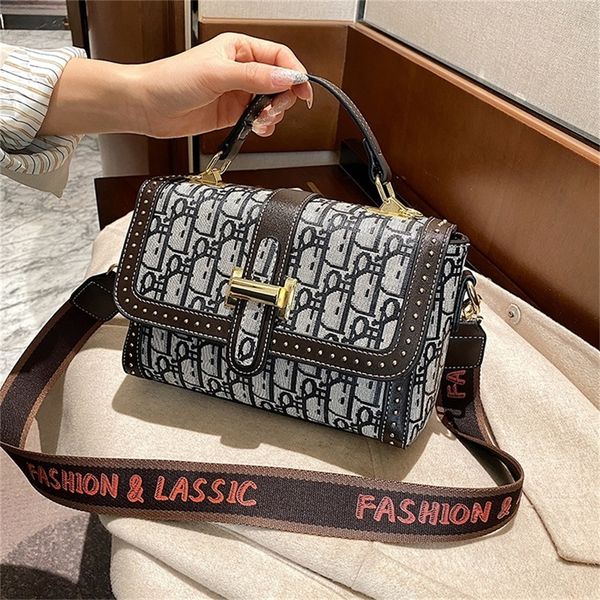 

simple texture small fashion autumn winter single messenger style 2ap