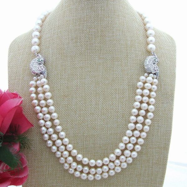 

fashion statement natural 8-9mm white freshwater pearl necklace zircon bird accessories clasp 17-19&quotlong, Silver