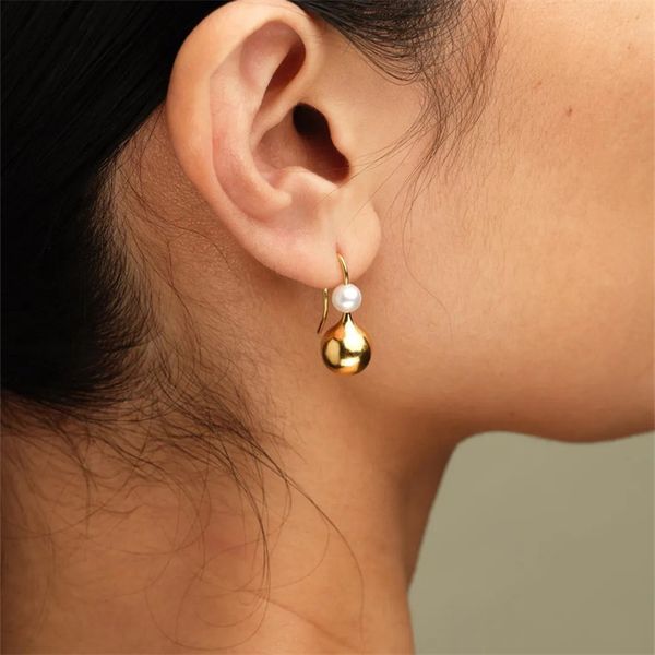 

retro niche design drop-shaped ball earrings stud women's fashion simple temperament freshwater pearl ear hook jewelry accessories, Golden;silver