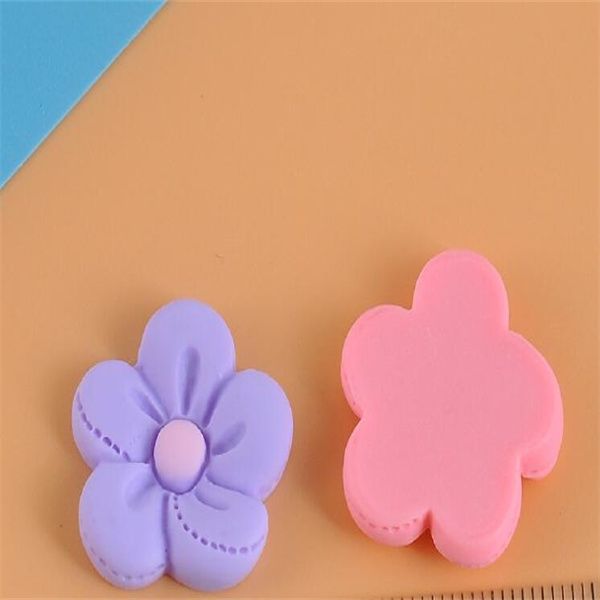 Acessórios de resina de flores novos novos Creme Diy Cream Caso Caso Caso Cartoon Patch Leather Bandpin S23