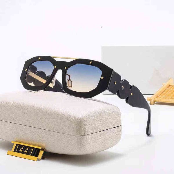 

2022 super new trend polarized sunglasses fashion urban men's and women's color changing hip-hop glasses mgst, White;black
