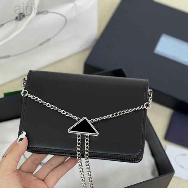 

big triangle chain shoulder bags wallets black white vintage shiny metal leather handbag fashion women handbags magnetic buckle flip female