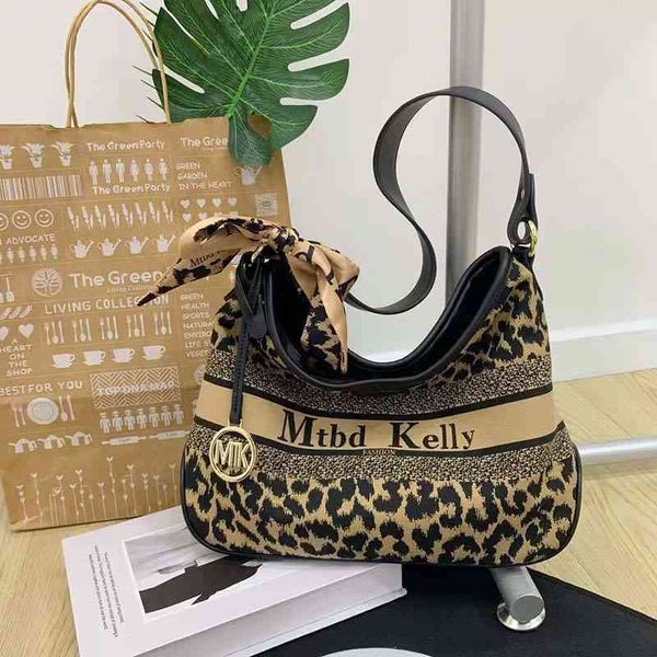 

purses leopard handbags womens new tot large capacity one shoulder fashion letter messenger medieval two-piece shopping