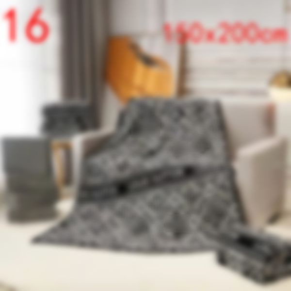 

warm winter plush blankets luxury pattern logo pink black soft blanket christmas comforter king size air conditioning bedroom queen cushions