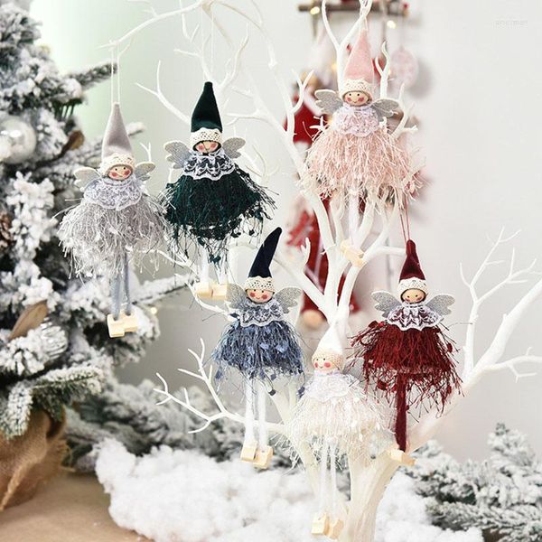 Decorazioni natalizie Anno Bambole di angelo di peluche con cappello carino Ornamento per albero di Natale Decorazione domestica Ciondolo bambola Regalo per bambini 2022 Natale
