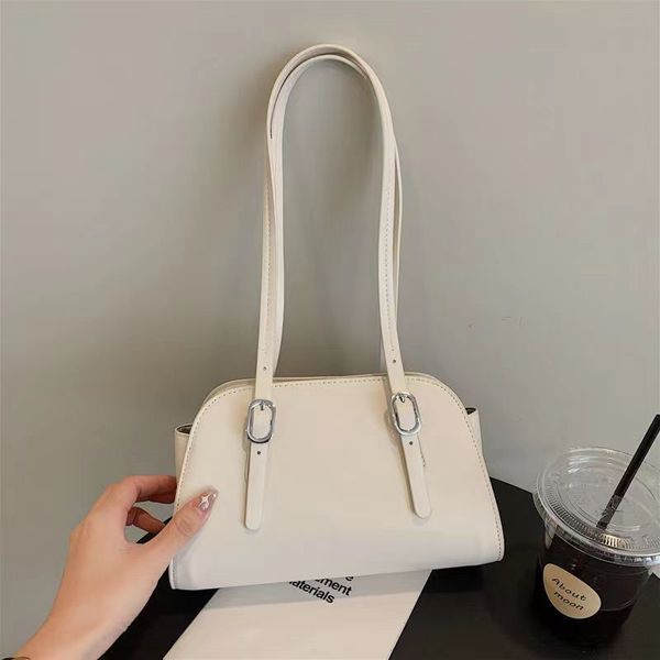 

bag female portable one shoulder versatile small square bag