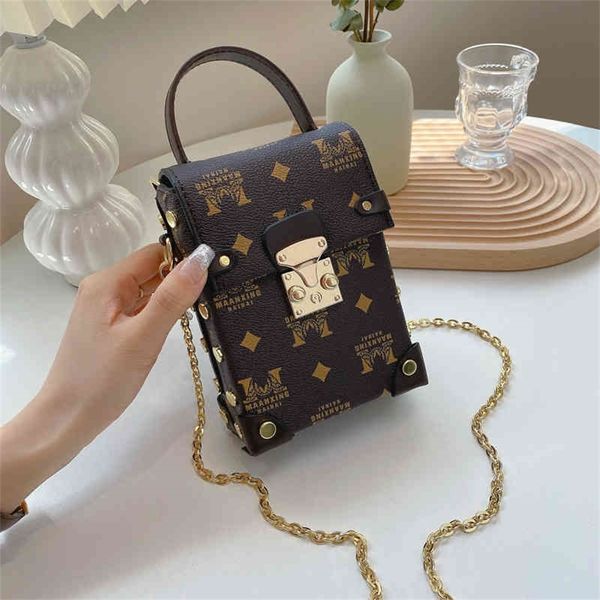 

new printed chain single buckle women's mobile phone 80% off purse sales