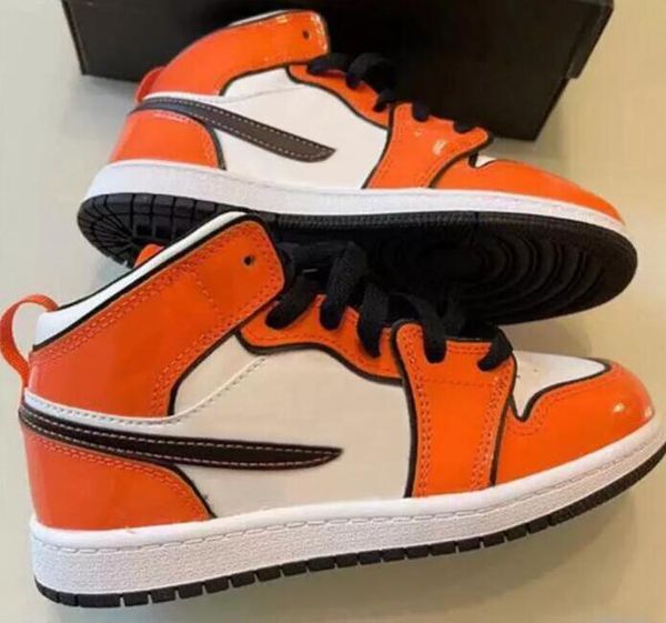 

1s low femmes shoes jumpman men trainers sneakers for mens womens, Black