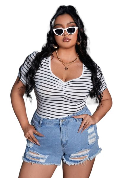 

plus sweetheart neck striped tee k3y3#, Black