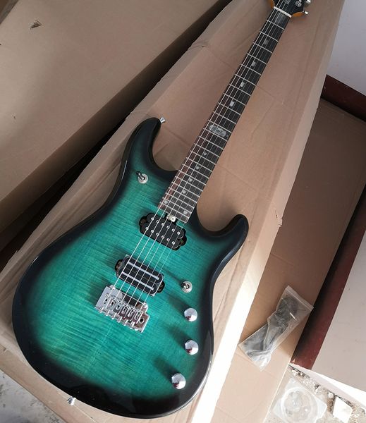 

6 strings green electric guitar with rosewood fretboard flame maple veneer