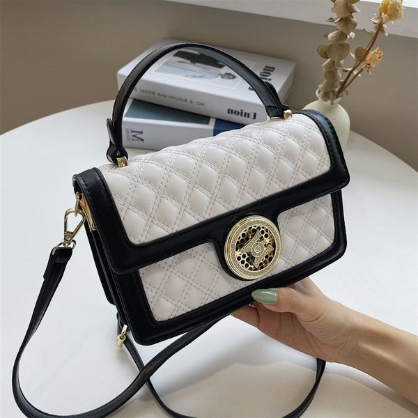 

designer handbags foreign style bag 2022 new small fragrant wind lingge crossbody summer pressed lattice golden ball chain