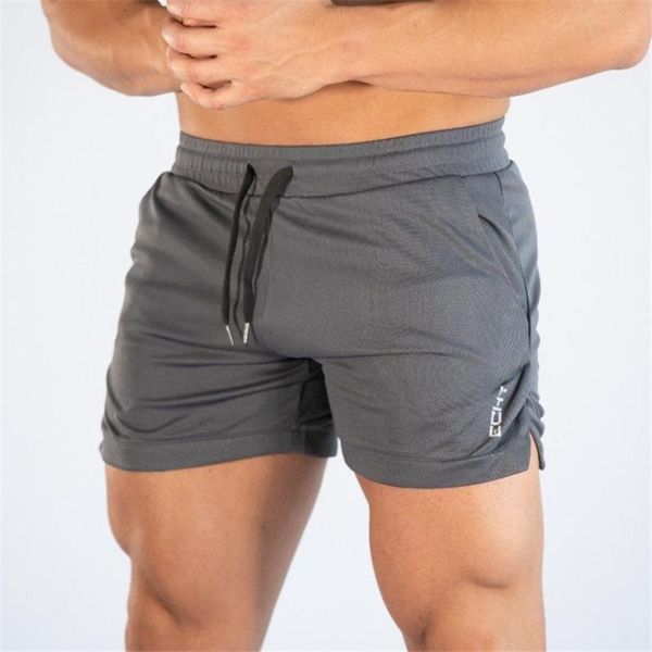 Shorts masculinos esportes musculares musculares de fitness de fitness de seca rápida praia de três pontos de fábrica de vendedores diretos