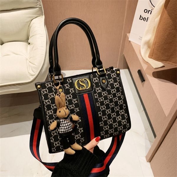 

textured women's single messenger design purses online