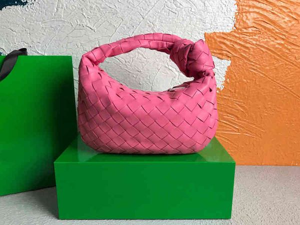 

net red ashigo same mini woven ox horn bag single shoulder armpit hand cloud knotted