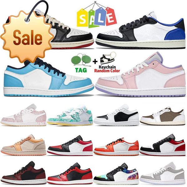 

2022 fashion women mens jumpman 1 1s low basketball shoes panda arctic punch royal toe light smoke grey starfish bred toe trainers, Black