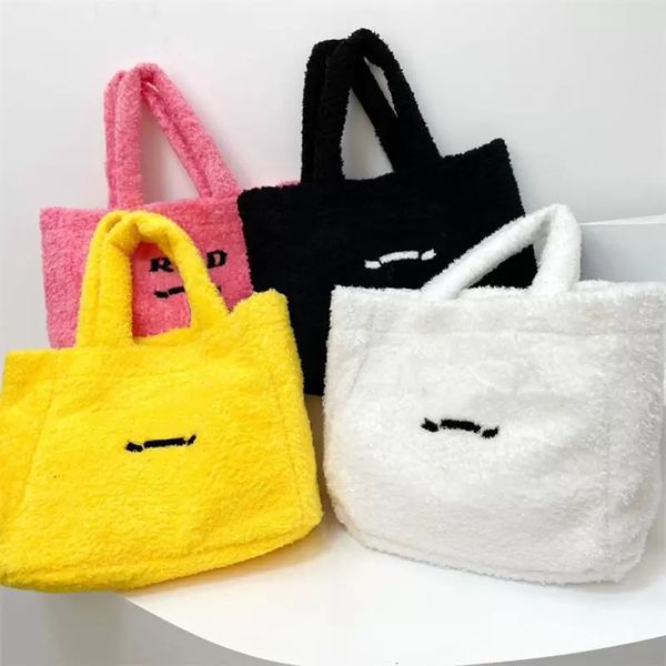 

21ss women tote bag fuzzy teddy lambswool totes womens handbag fluffy designer handbags luxurys designers shoulder crossbody bag purses