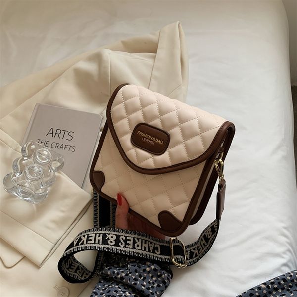 

this year's popular women's 2022 new fashion versatile broadband messenger lingge autumn small square bag wa9j