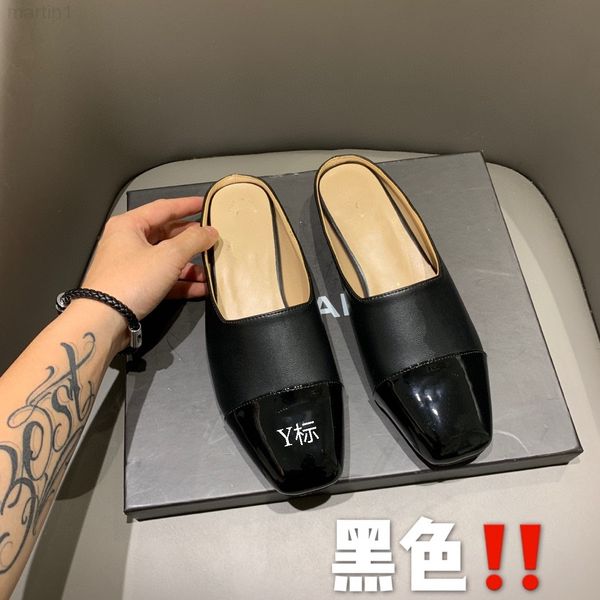 

slippers designer xiaoxiangfeng grandma shoes 2021 new korean version square head muller flat bottom thick heel baotou half drag female lazy, Black