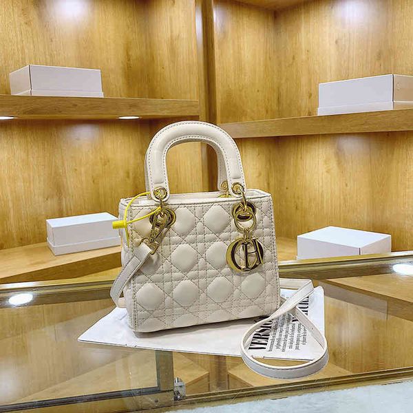 

fashionable patent leather princess diana simple fashion versatile female messenger bag handbag luxury designer