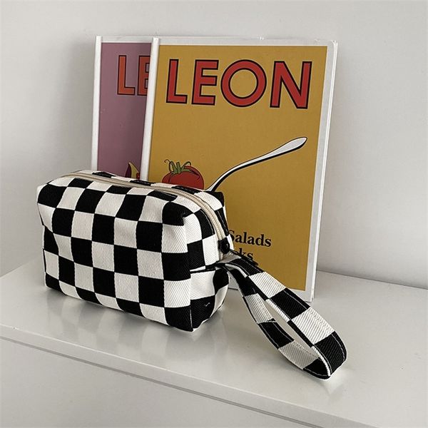 

chess leopard print makeup bag cotton canvas women zipper cosmetic organizer cute wrist make up pouch portable toiletry case 220621