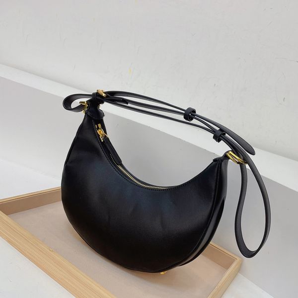 

shoulder bag new season fashion armpit bag cross body leather crocodile pattern simple and practical, suitable for all occasions of compartm